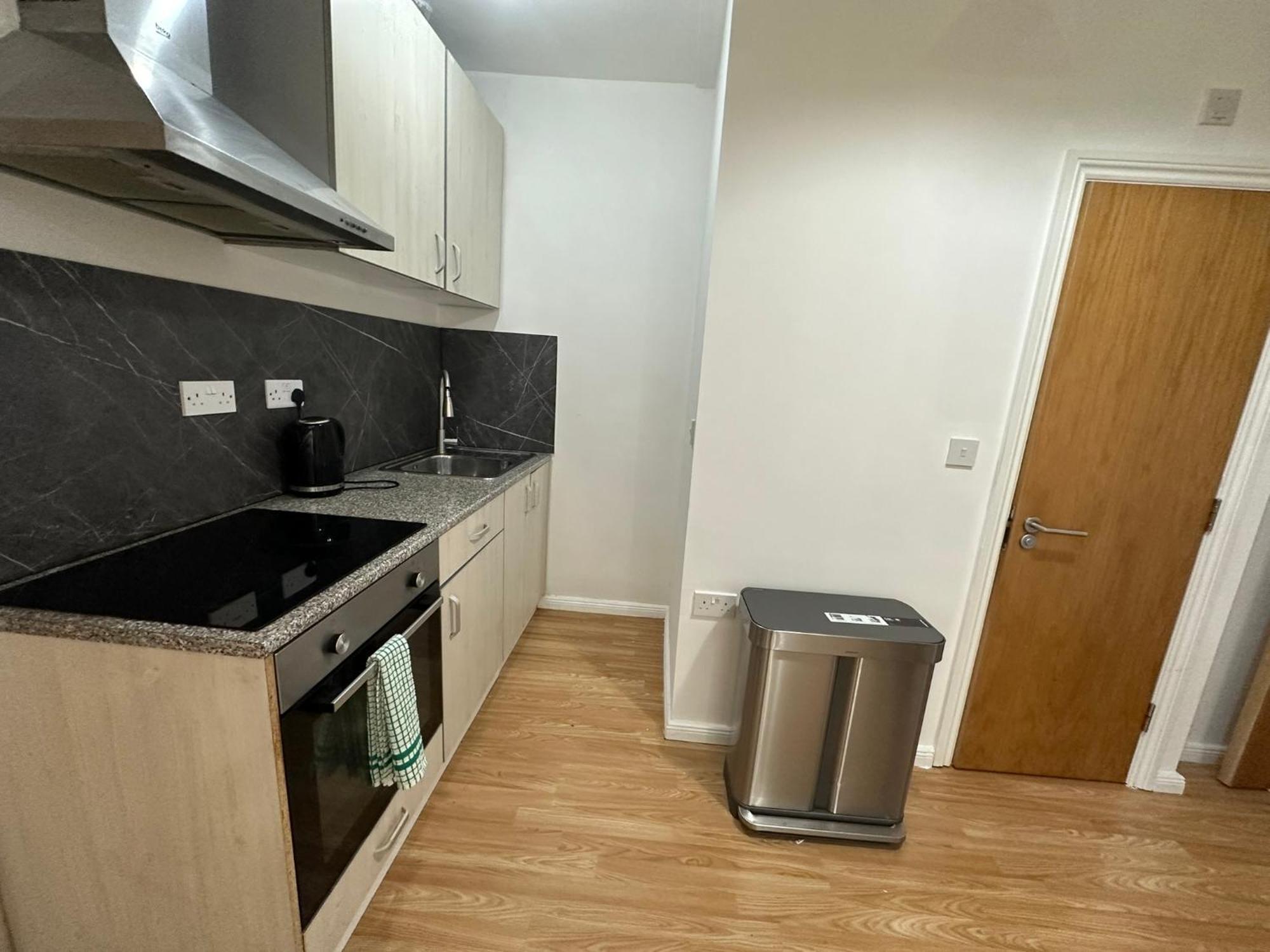 North London A Spacious 7 Bedroom House Accommodating Up To 18 People Complete With Own Gym And Table Tennis Exterior foto