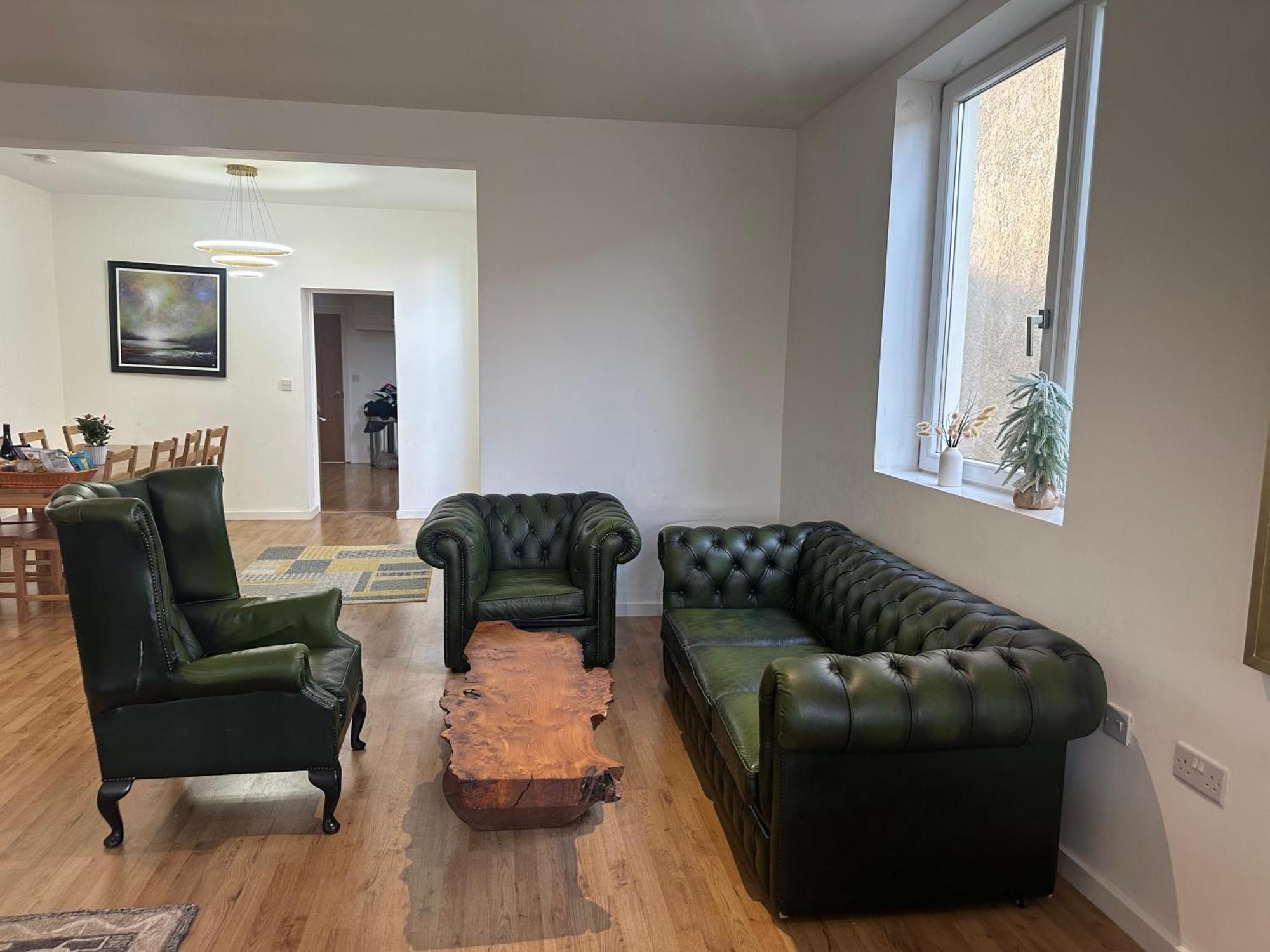 North London A Spacious 7 Bedroom House Accommodating Up To 18 People Complete With Own Gym And Table Tennis Exterior foto